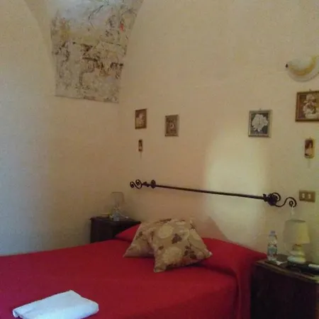 Bb Dimora San Pietro Bed & Breakfast 3*